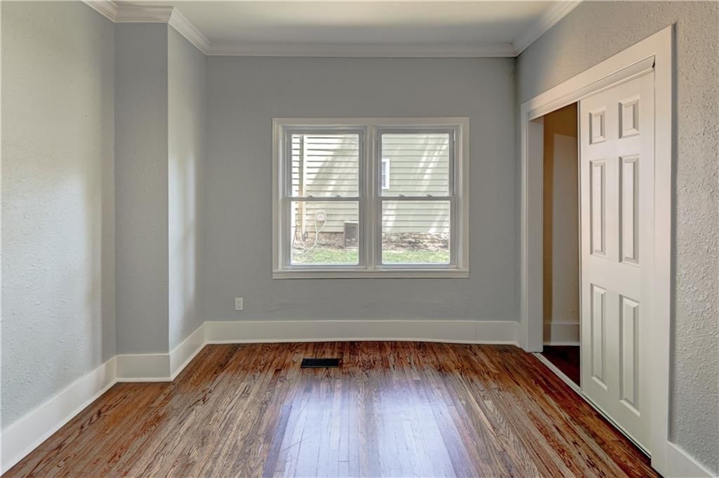 3920 Terrace Street — photo 42