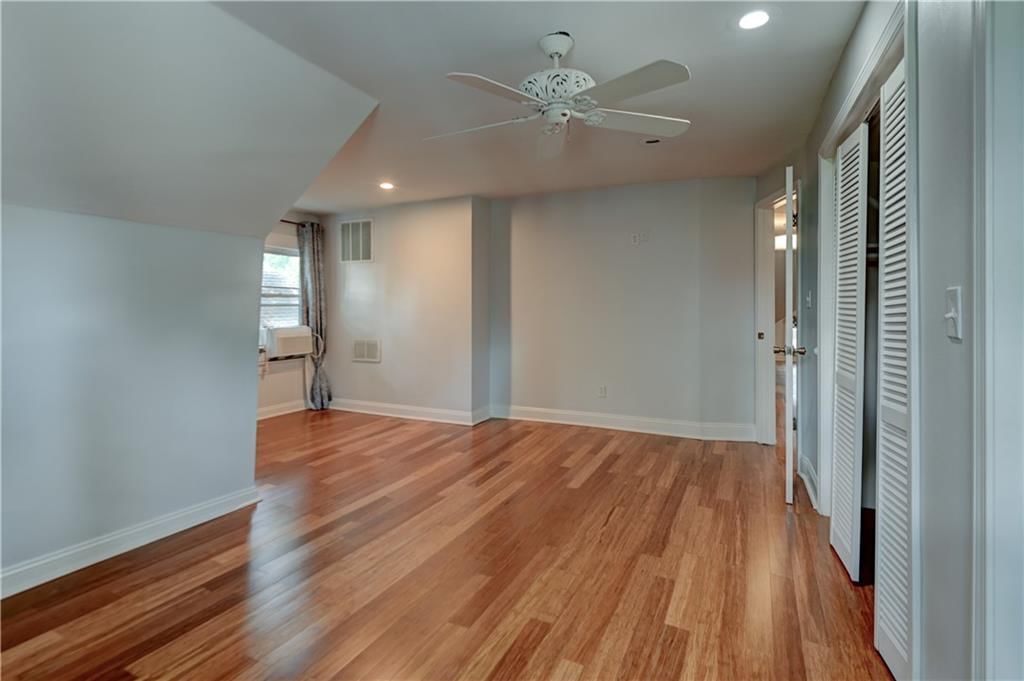 3920 Terrace Street — photo 55