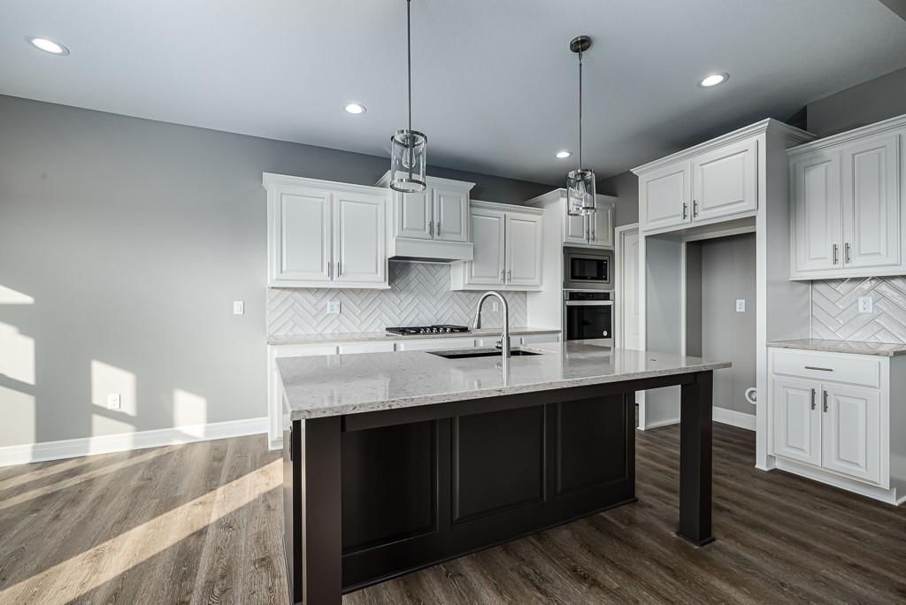 15601 Austin Court — photo 4