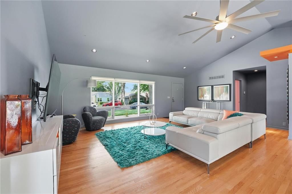 6723 W 66th Street — photo 18