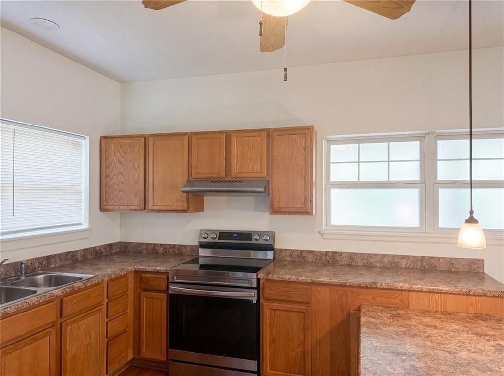 3407 Forest Avenue — photo 7