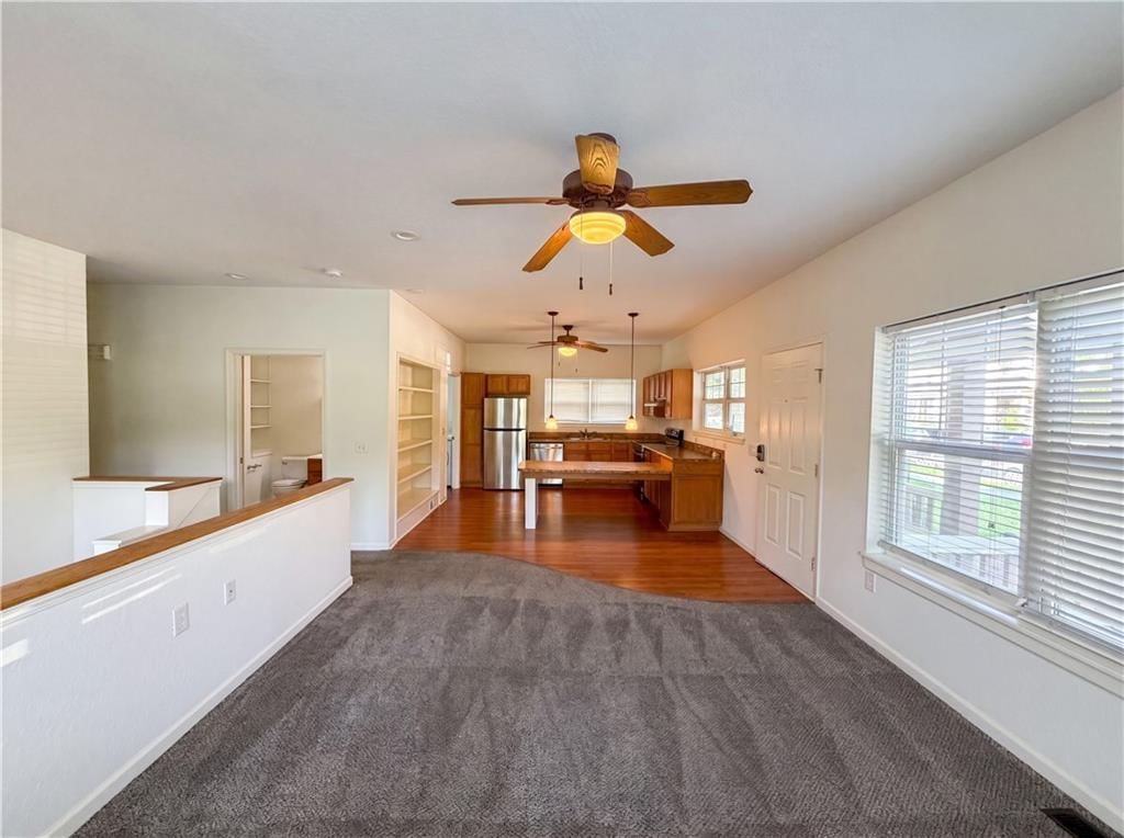 3407 Forest Avenue — photo 9
