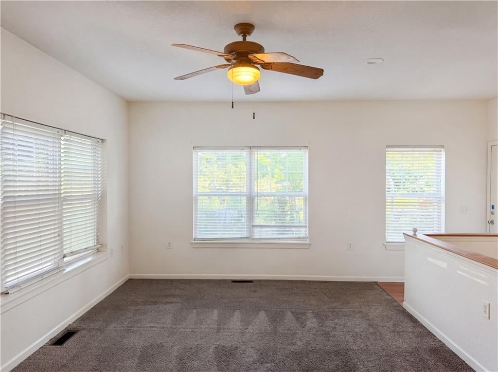 3407 Forest Avenue — photo 10