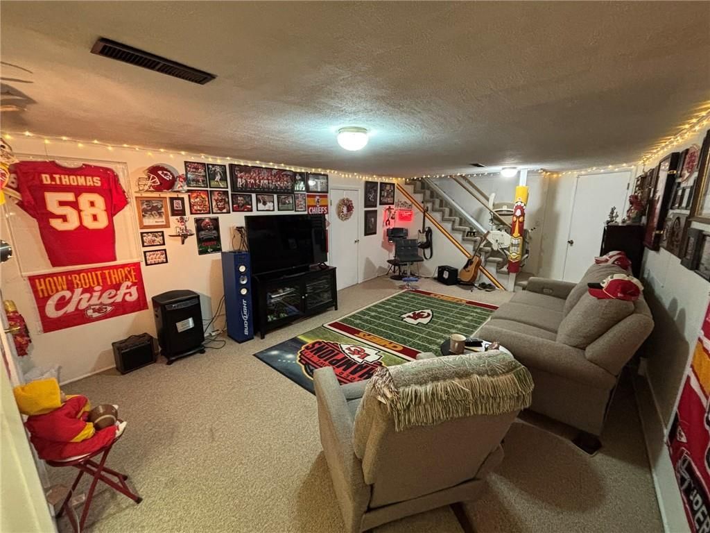 3426 Linda Lane — photo 35