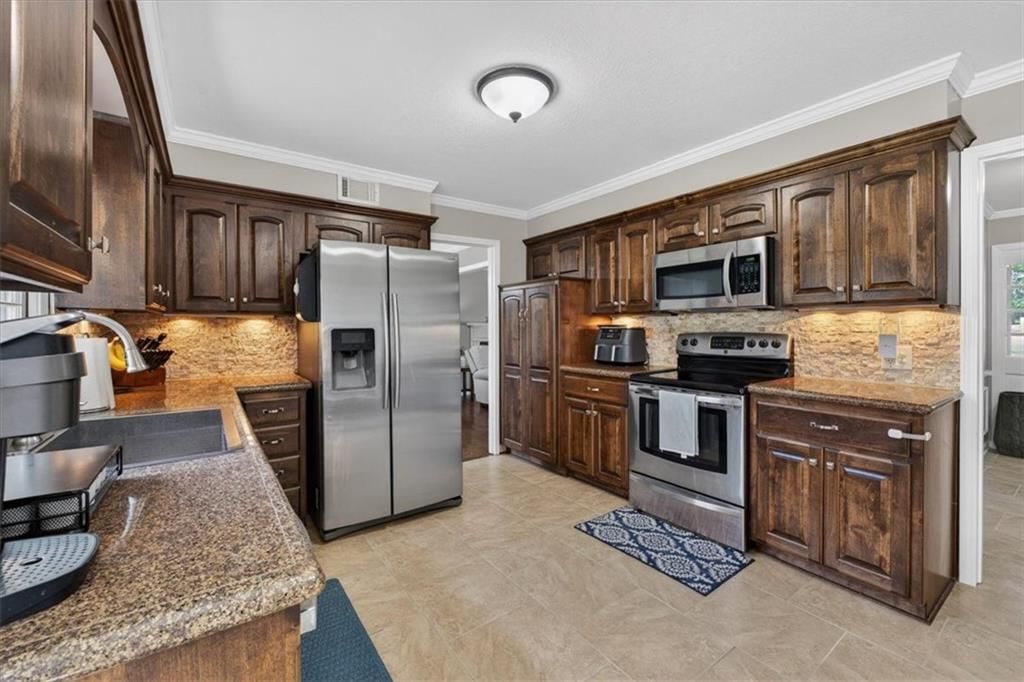 10287 Rosewood Street — photo 6