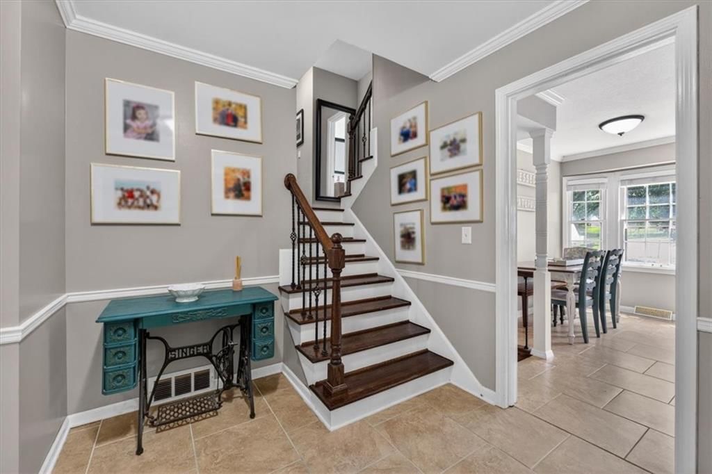 10287 Rosewood Street — photo 9