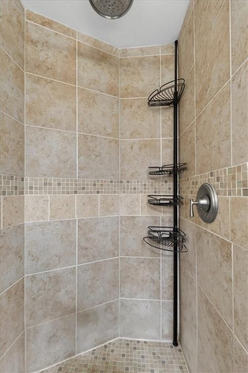 10287 Rosewood Street — photo 34
