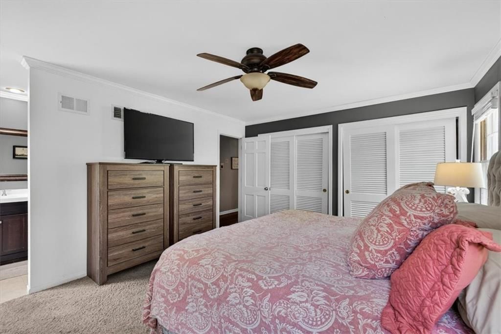 10287 Rosewood Street — photo 39