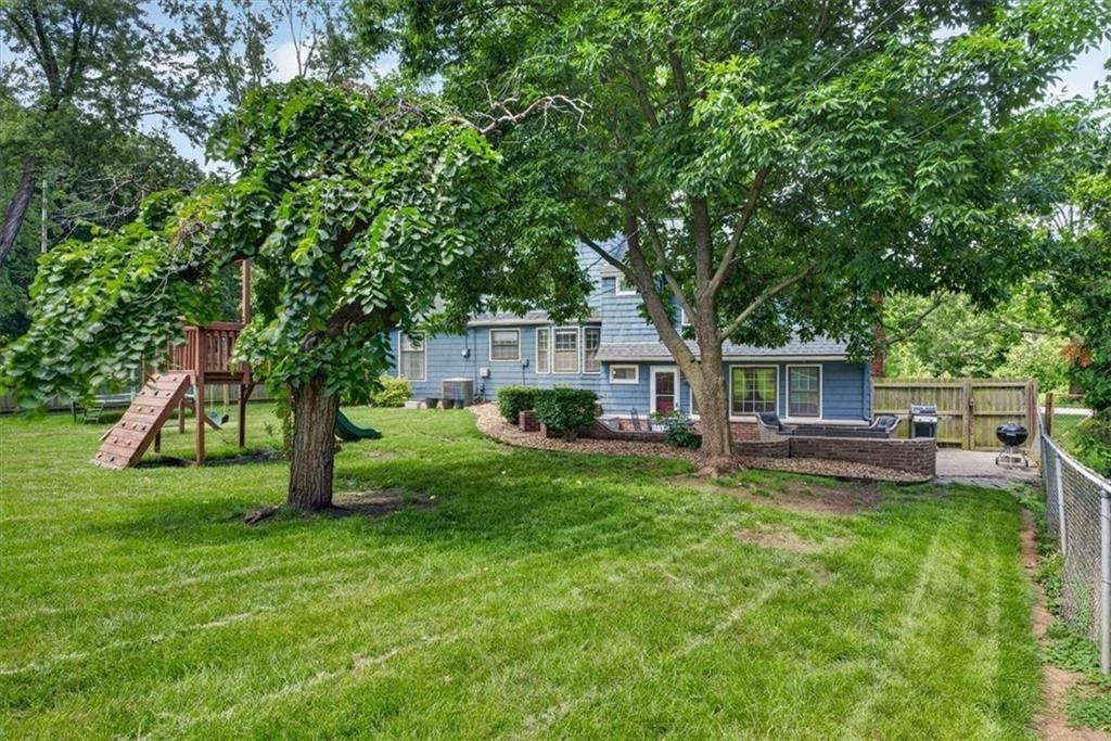 10287 Rosewood Street — photo 53