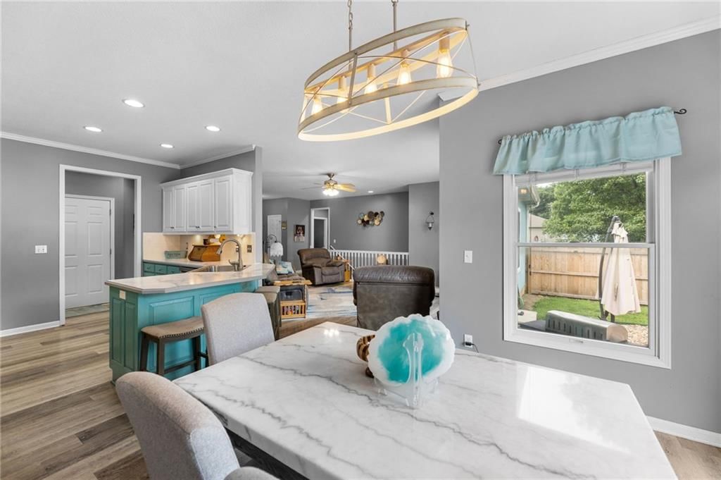 1405 Pine Court — photo 12