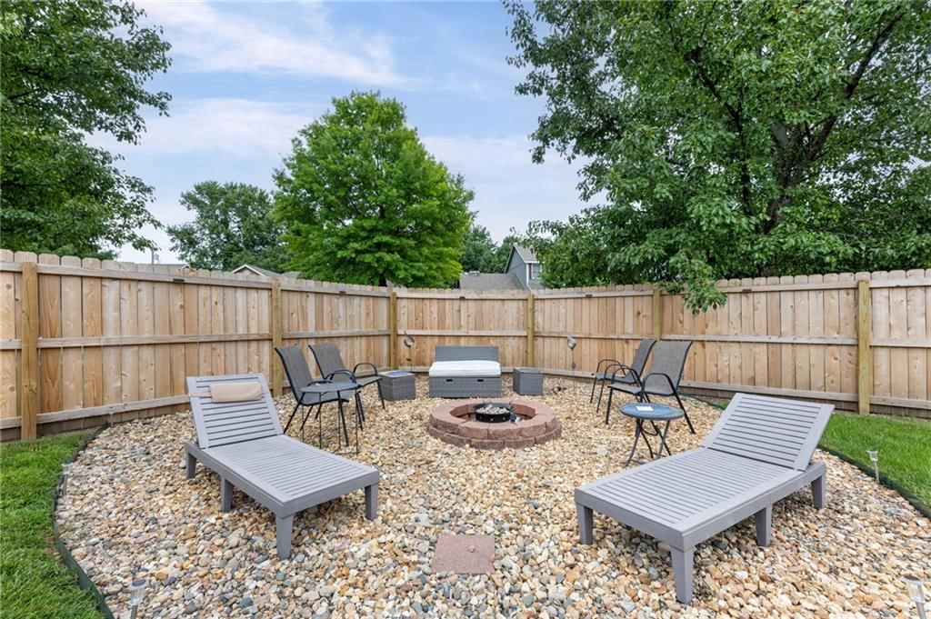 1405 Pine Court — photo 46