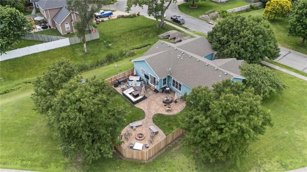 1405 Pine Court — photo 52