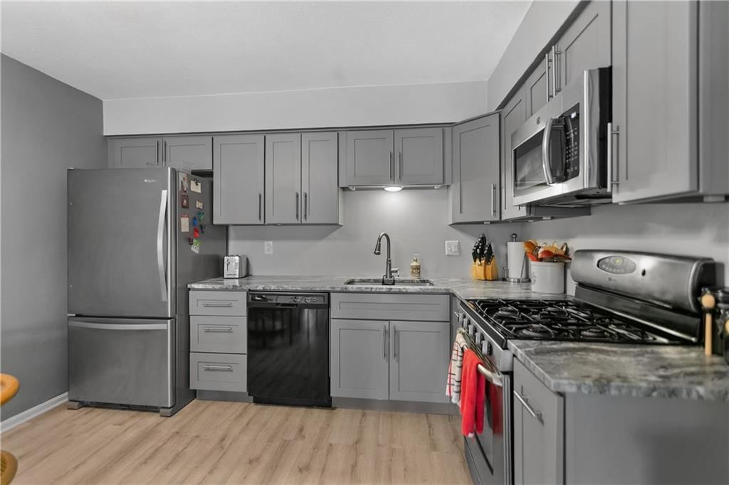 8019 E 130 Court E — photo 12