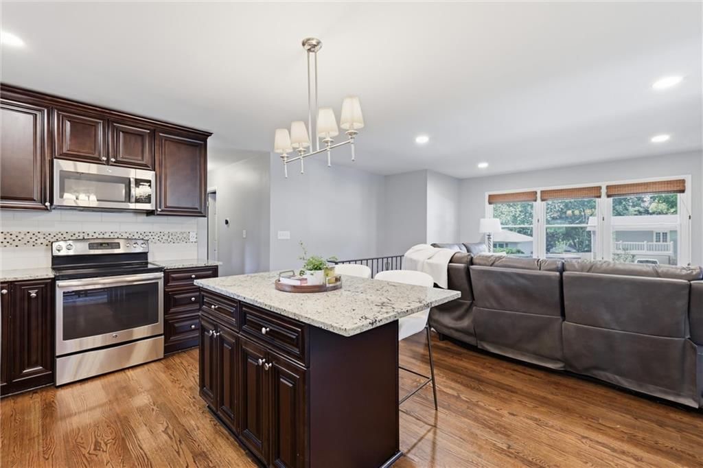 10014 Moody Park Drive — photo 15