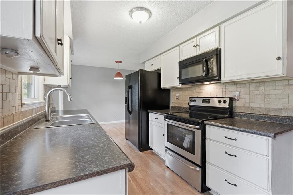2602 Leewood Road — photo 15