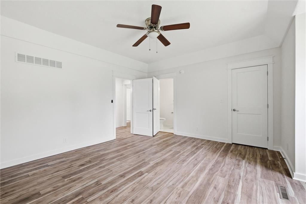 301 Allcutt Avenue — photo 18