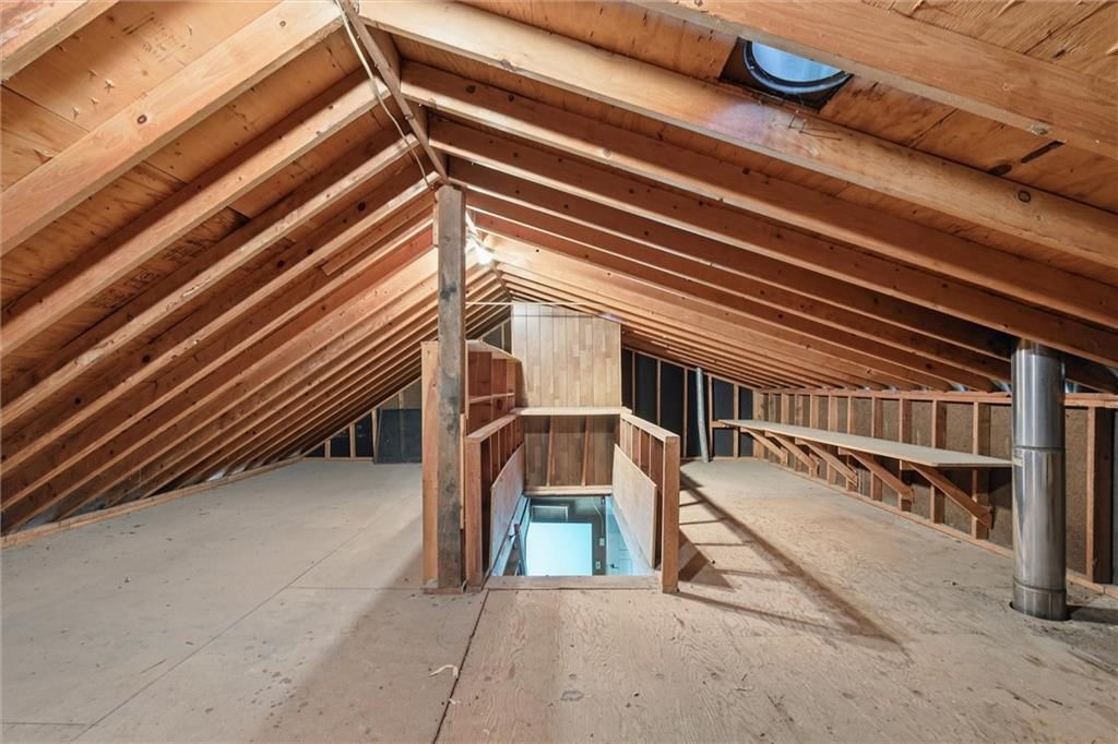 301 Allcutt Avenue — photo 34
