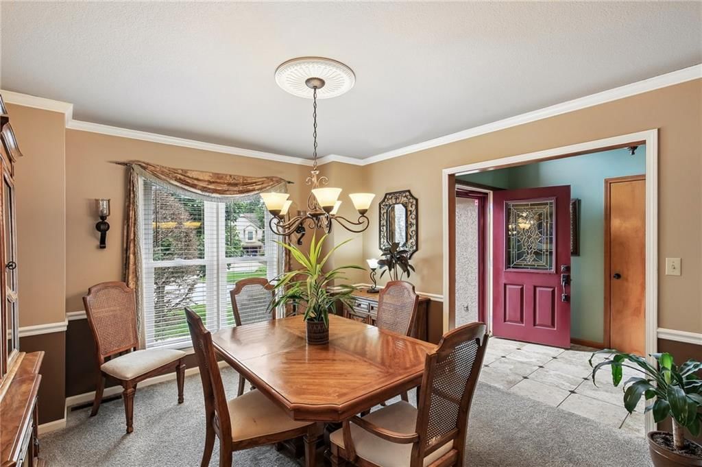 1083 NE Greenwood Court — photo 6