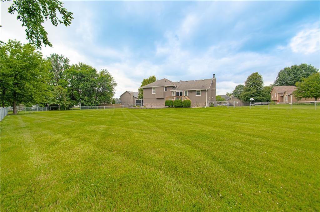 605 Meadow Court — photo 8