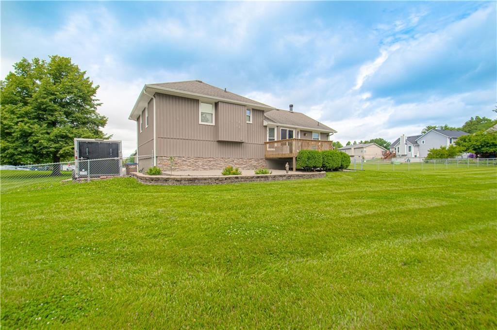 605 Meadow Court — photo 12
