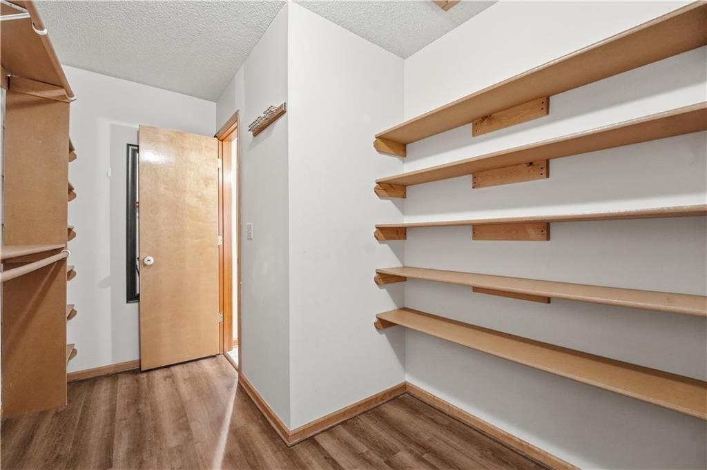 724 NE Colleen Drive — photo 20