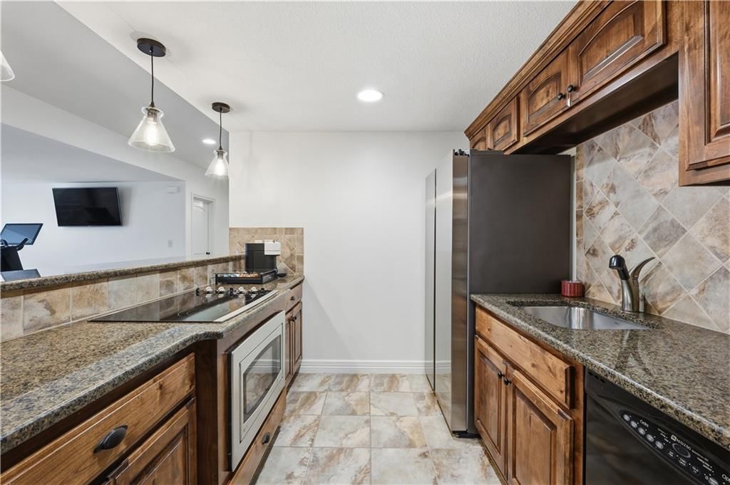 10500 W 163rd Street — photo 37