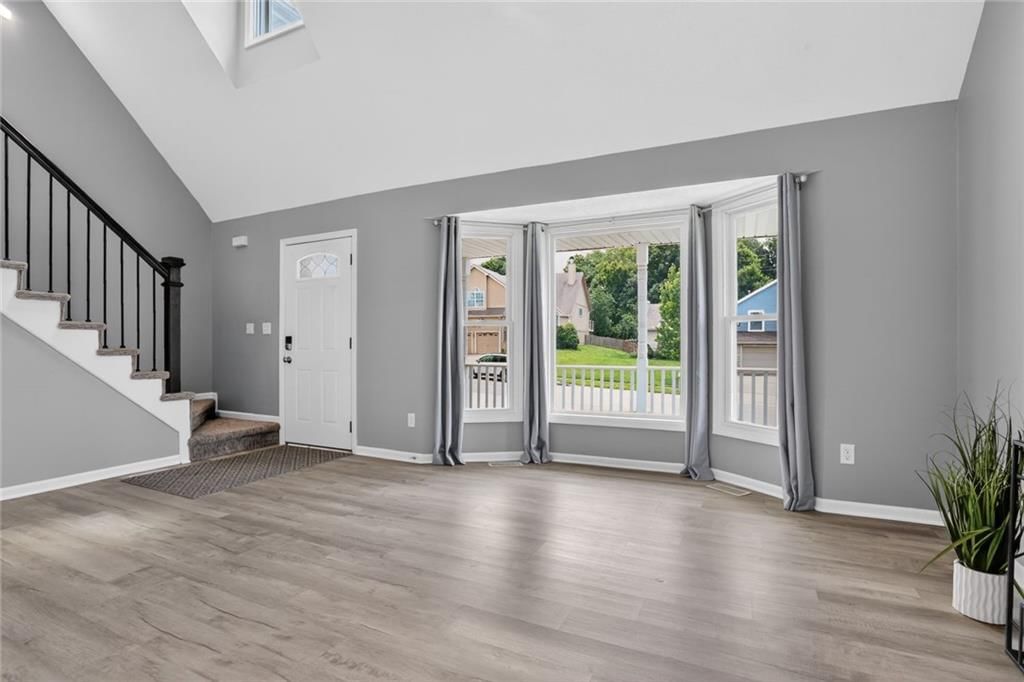 724 N Plum Rose Drive — photo 4