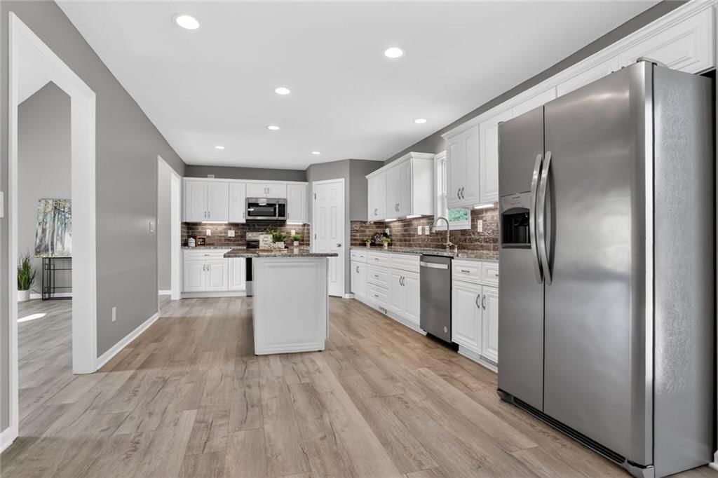 724 N Plum Rose Drive — photo 10