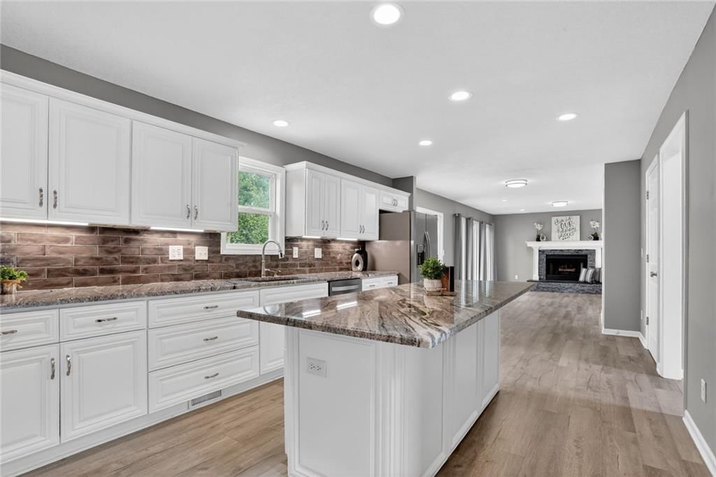 724 N Plum Rose Drive — photo 11