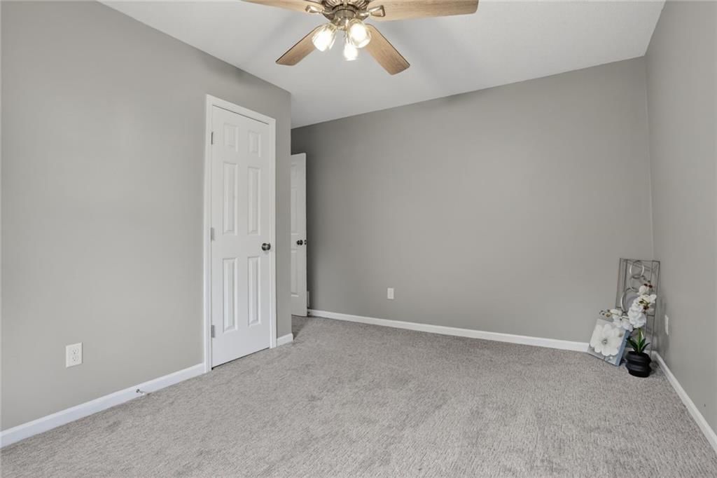 724 N Plum Rose Drive — photo 31