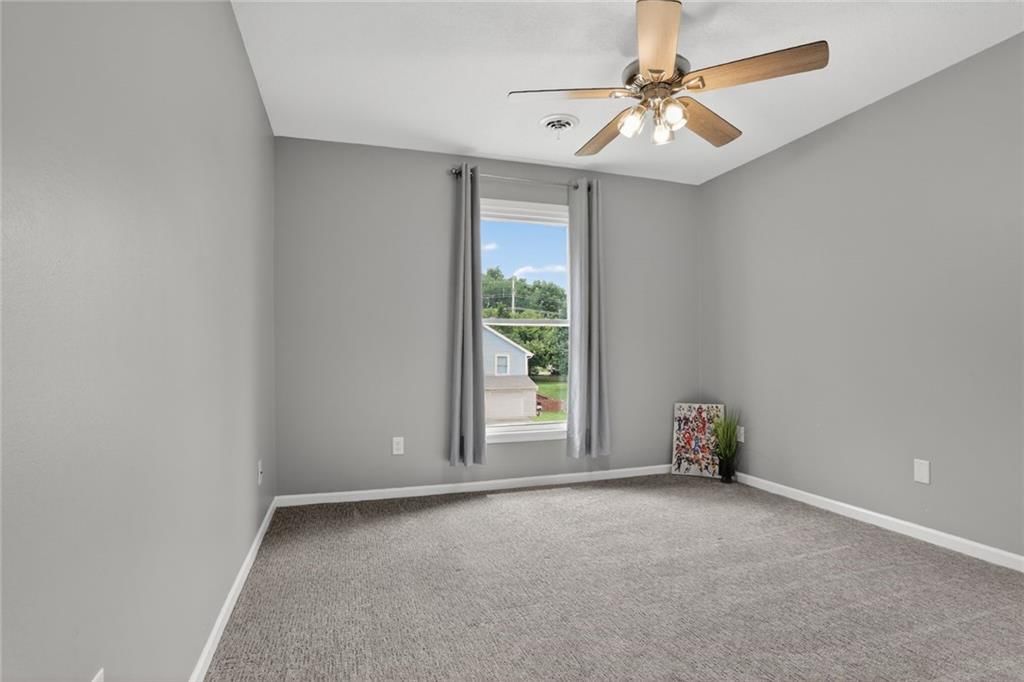 724 N Plum Rose Drive — photo 37