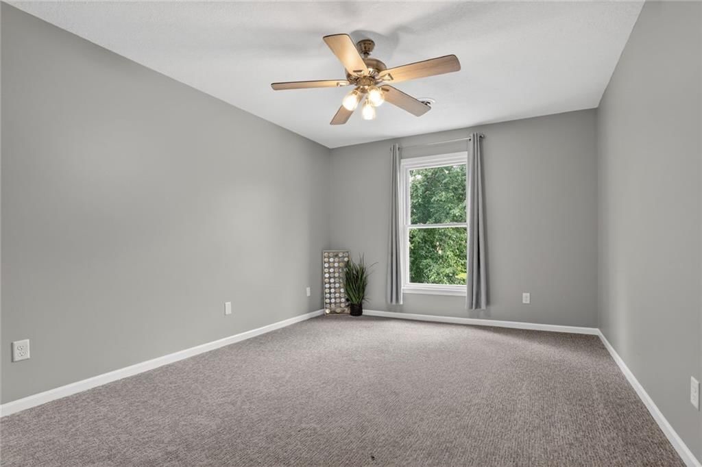 724 N Plum Rose Drive — photo 39
