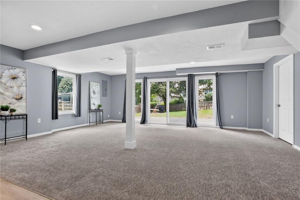 724 N Plum Rose Drive — photo 41