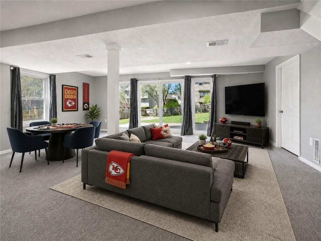 724 N Plum Rose Drive — photo 42