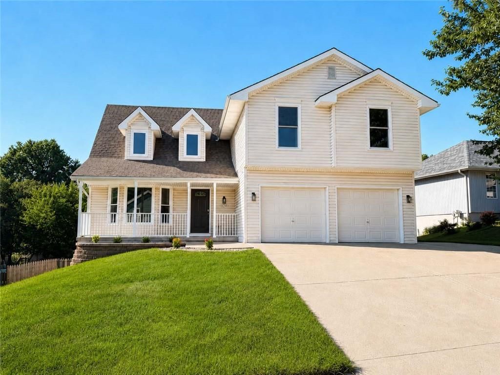724 Plum Rose Drive, Liberty, MO