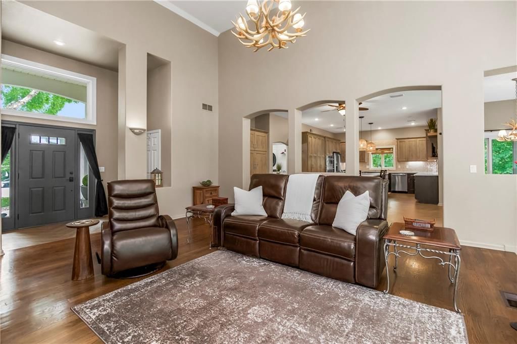 4317 NE Maplegate Court — photo 9