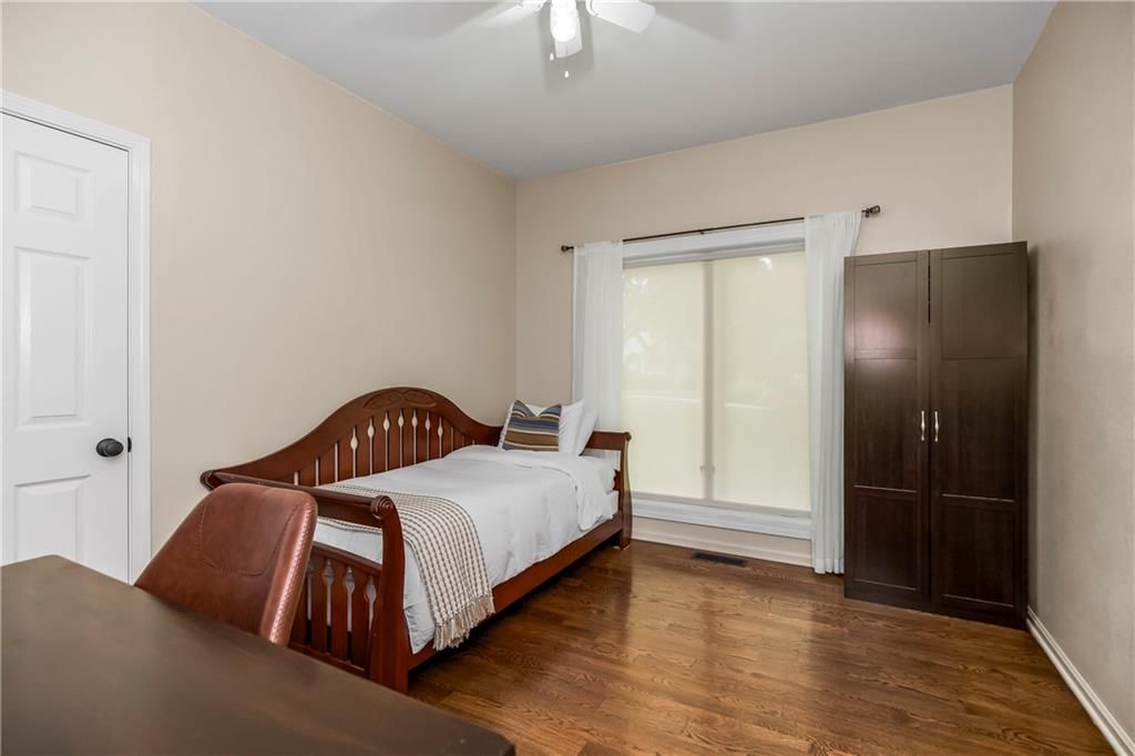4317 NE Maplegate Court — photo 17