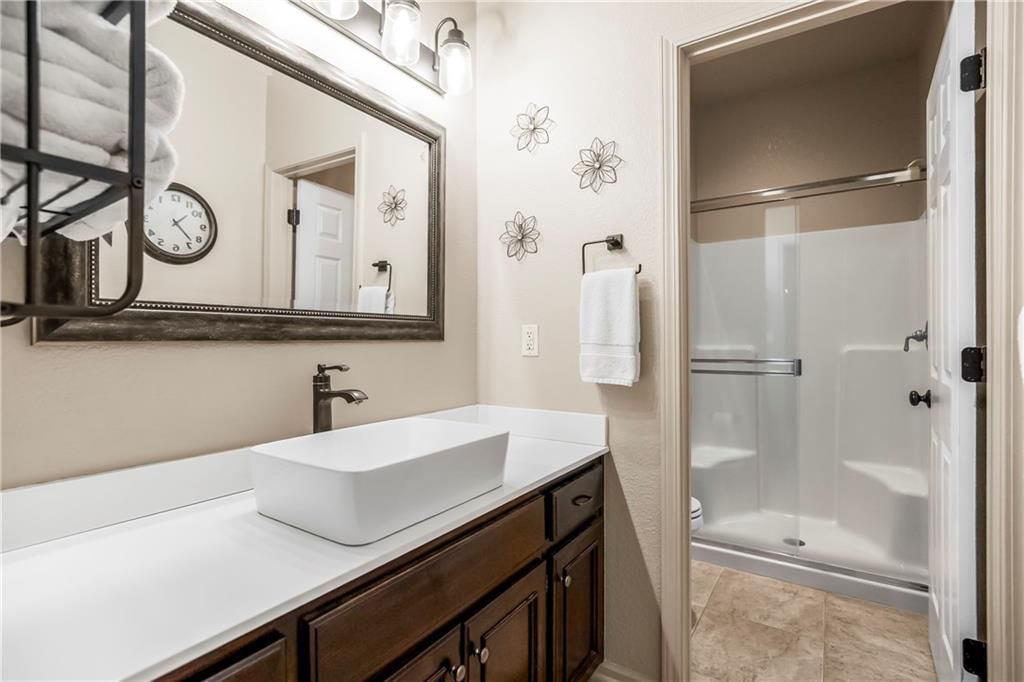4317 NE Maplegate Court — photo 18