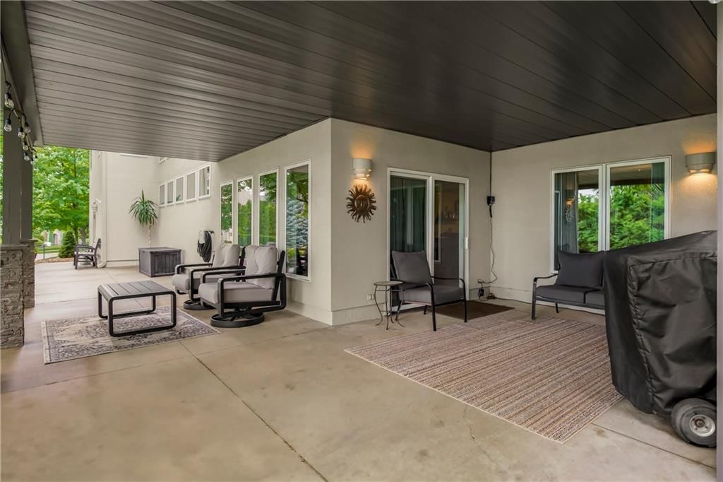 4317 NE Maplegate Court — photo 33