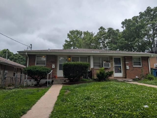 137 S FULLER Street — photo 1