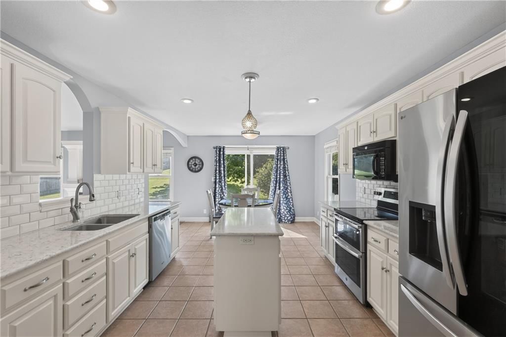 5125 Brookhaven Drive — photo 16