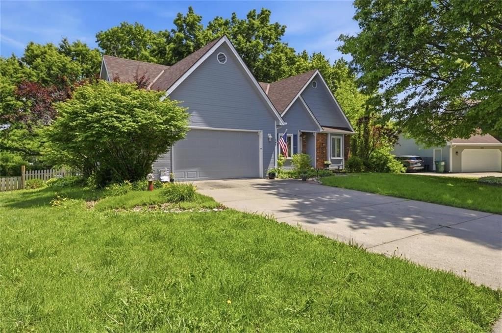 107 Willow Drive — photo 3