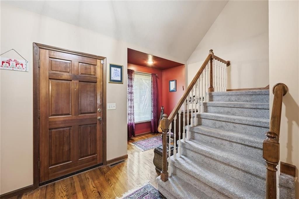 107 Willow Drive — photo 4