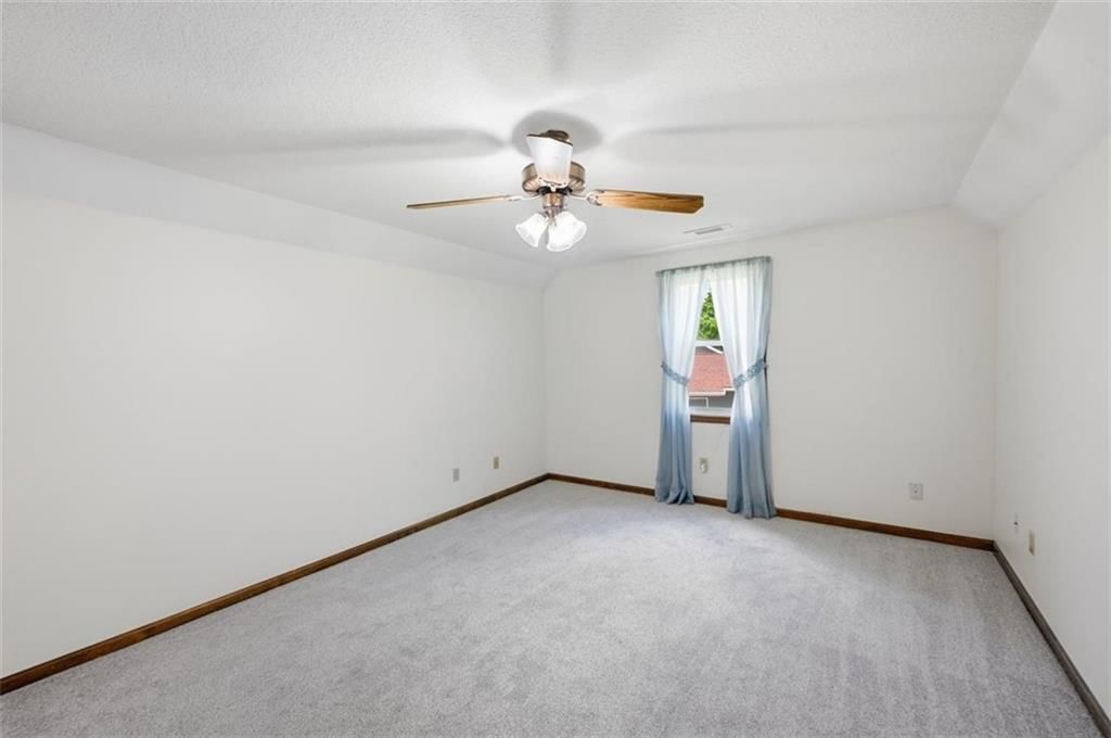 107 Willow Drive — photo 23