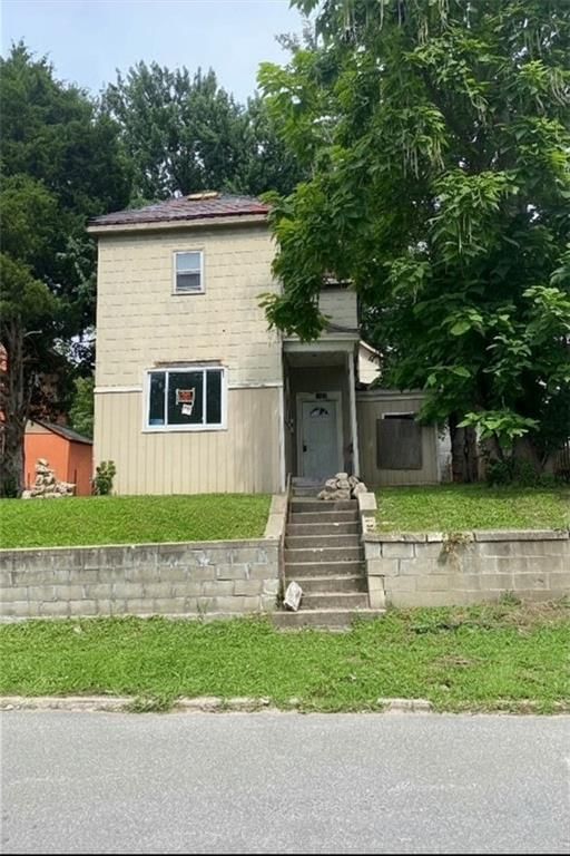 815 N 13th Street — photo 1
