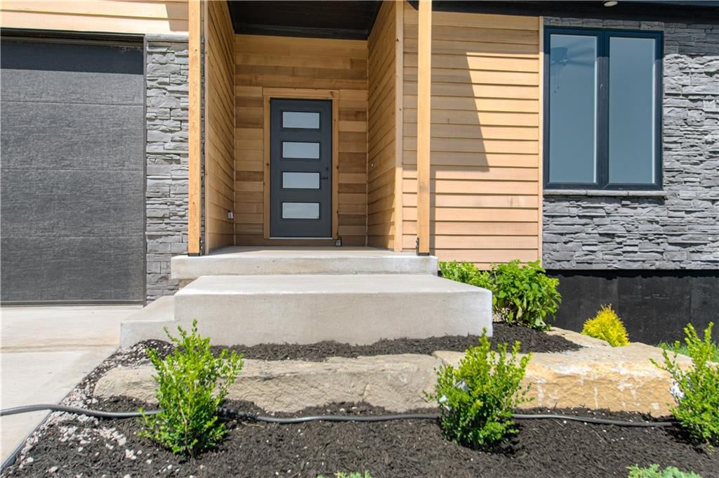 7604 N Gower Avenue — photo 3