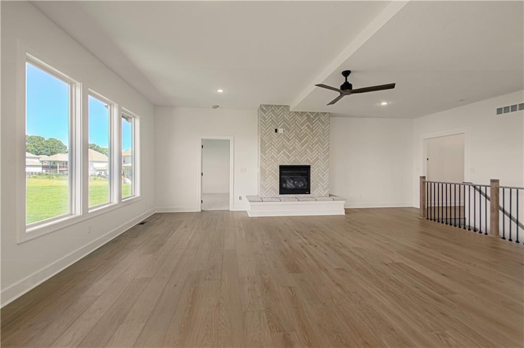 7604 N Gower Avenue — photo 7