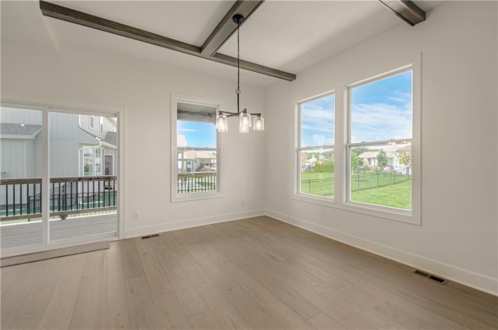 7604 N Gower Avenue — photo 12