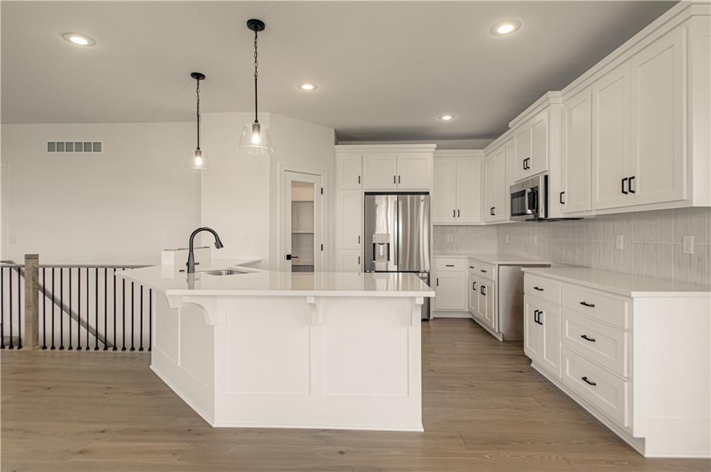 7604 N Gower Avenue — photo 14