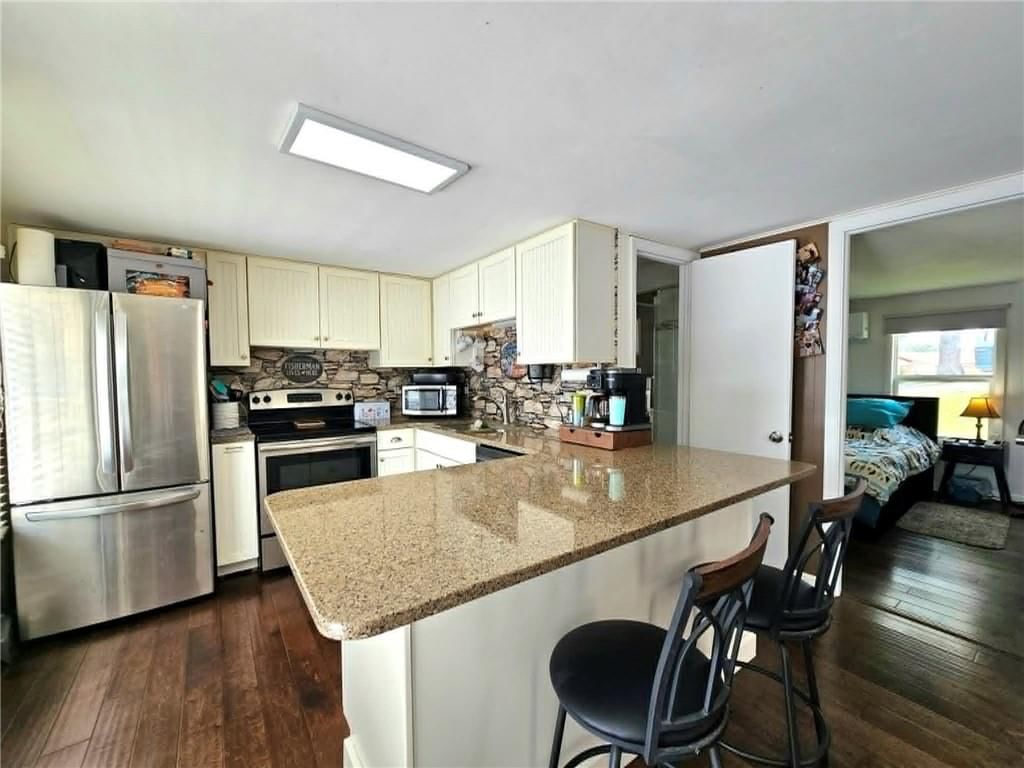 2205 Spring Cove Road — photo 9
